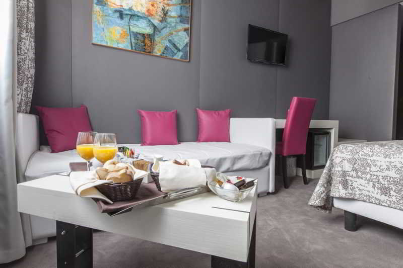Hotel Moderno 4*